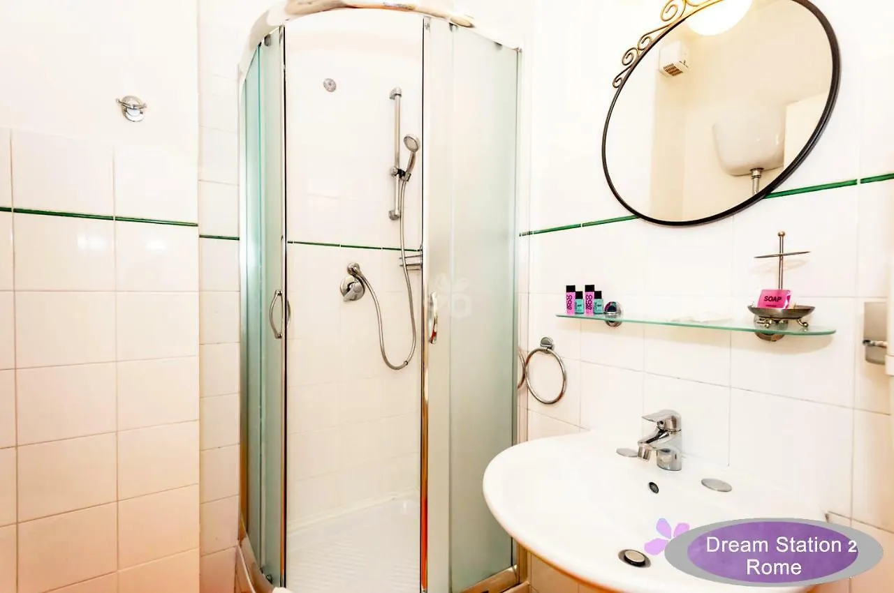 Dream Station 2 Hotel Rome Guest house